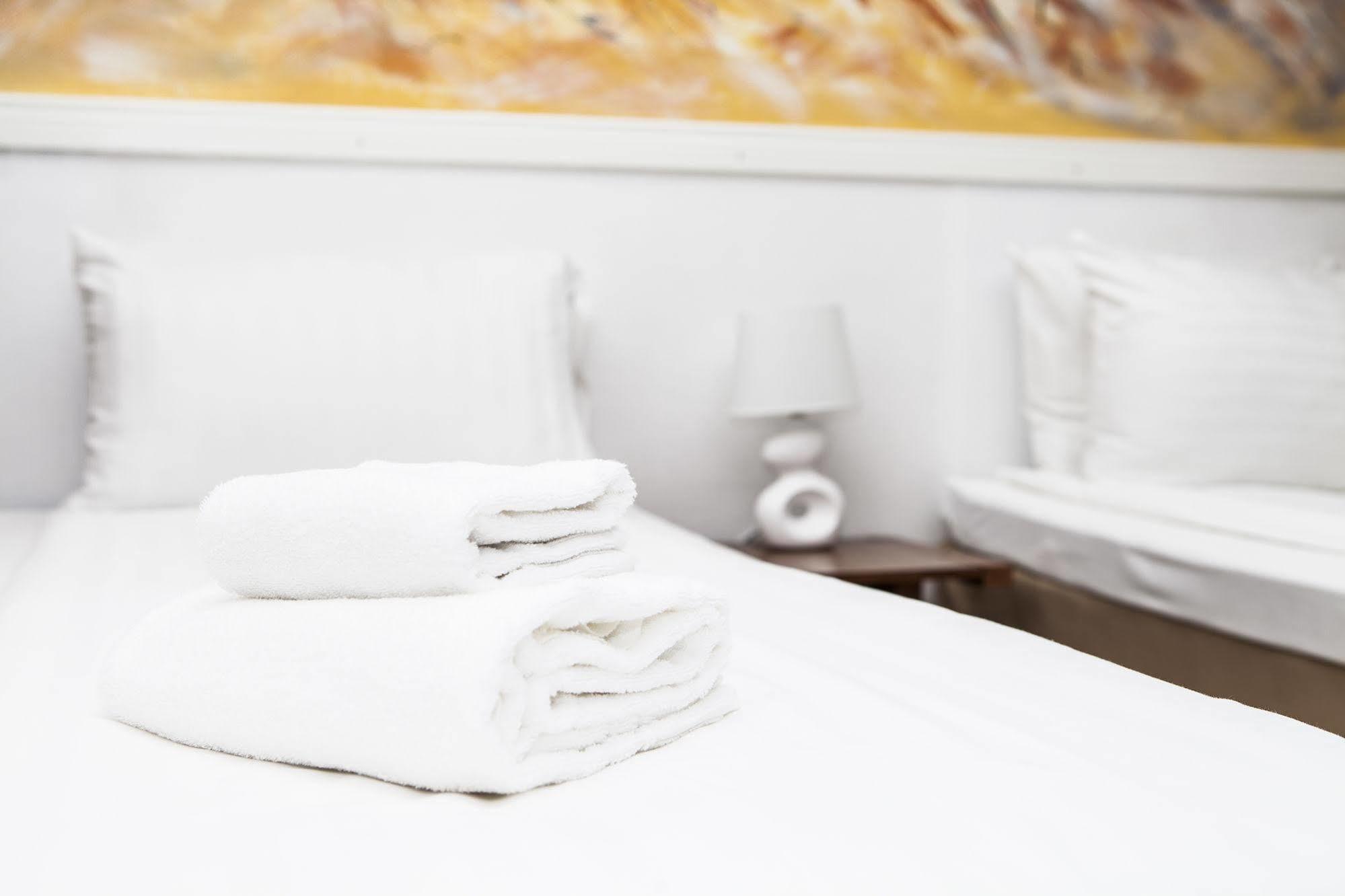 älvsjö Hotell 3*