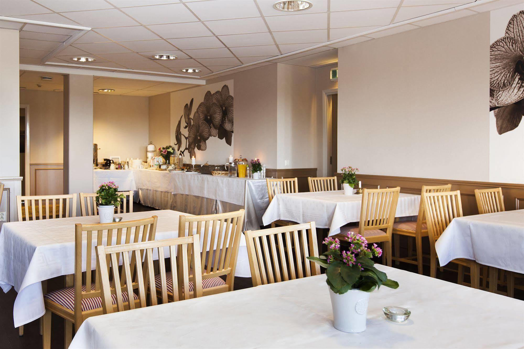 älvsjö Hotell 3*